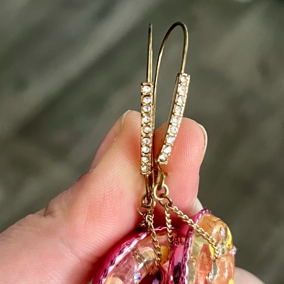 SOLD Betsey Johnson Ducky Printed Floaty Earrings - Picture 5 of 5